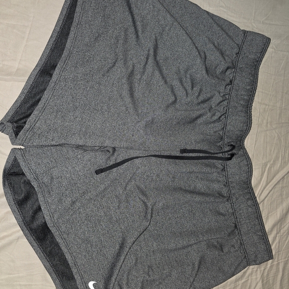 Nike Gray Athletic Shorts - Picture 1 of 4